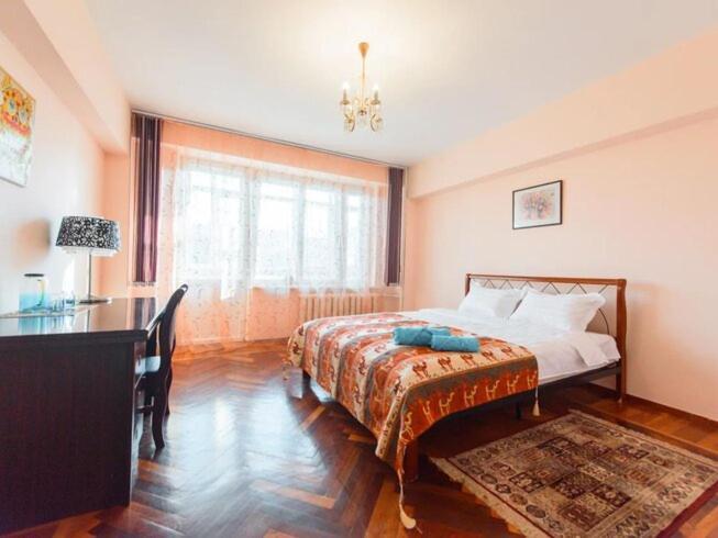 Апартаменты В Алматы Арбат Esterno foto